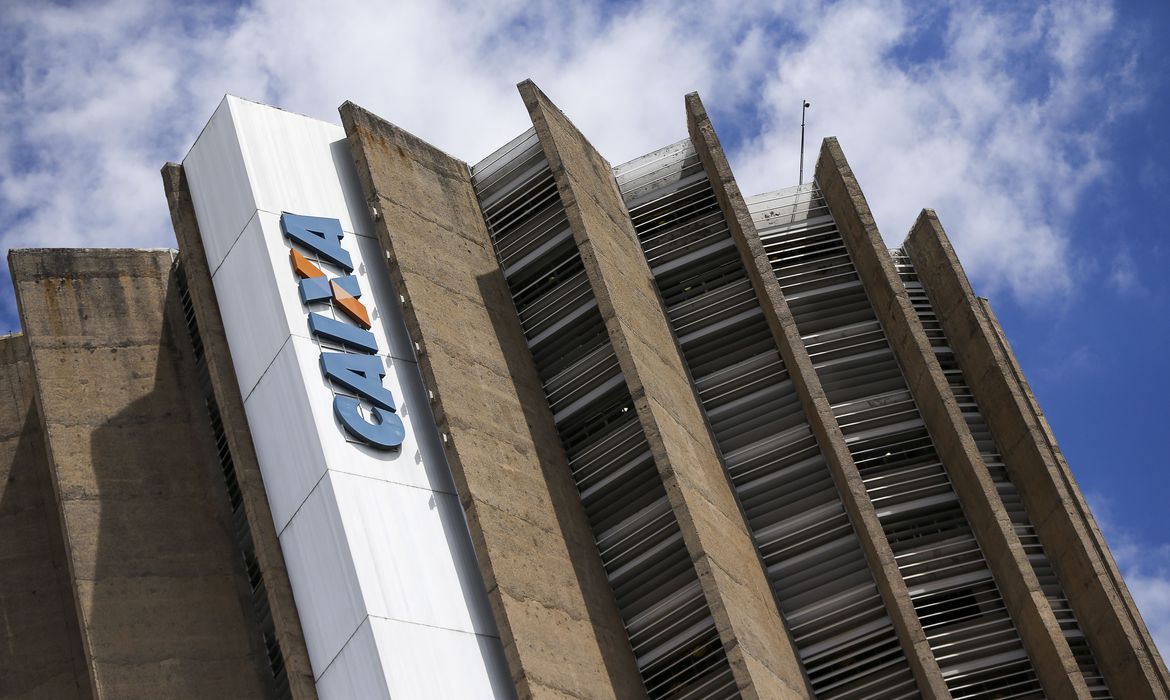 Nascidos em setembro e outubro já podem receber o auxílio na poupança digital
