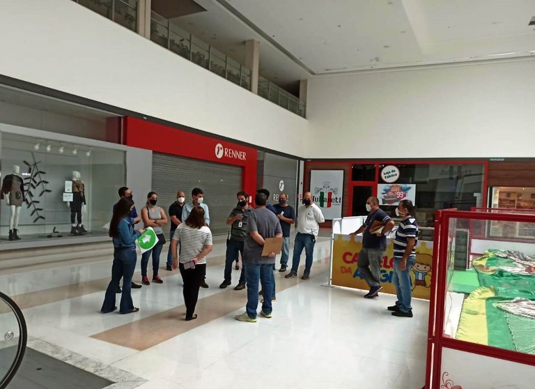 Shopping Jaraguá é vistoriado para reabertura na segunda (8)