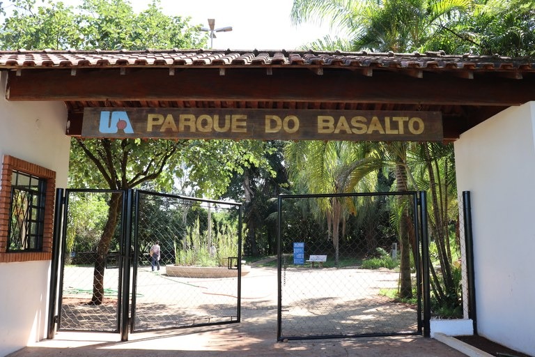Não poupou: Parque do Basalto tem fios de cobres furtados
