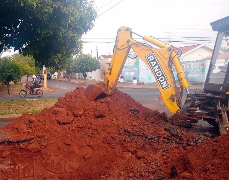 Serviço emergencial compromete abastecimento de água em bairros de Araraquara