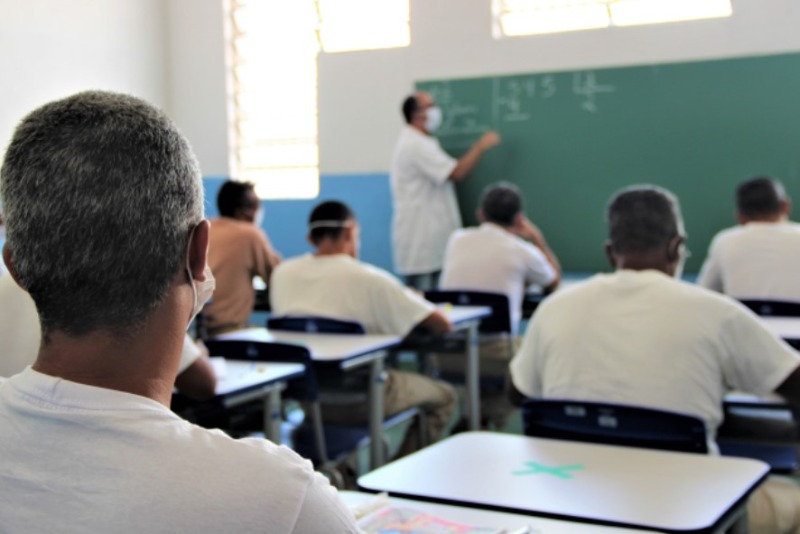 Quase 300 presos de Araraquara são inscritos na Olímpiada de Matemática
