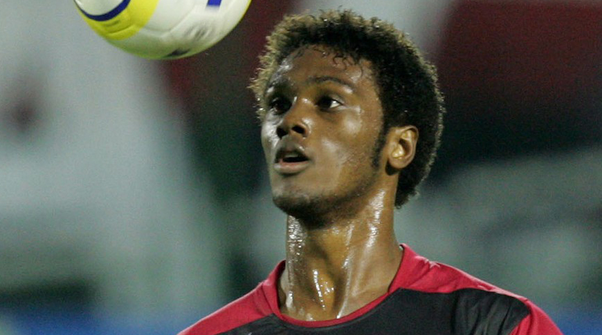 Ferroviária anuncia Bruno Mezenga