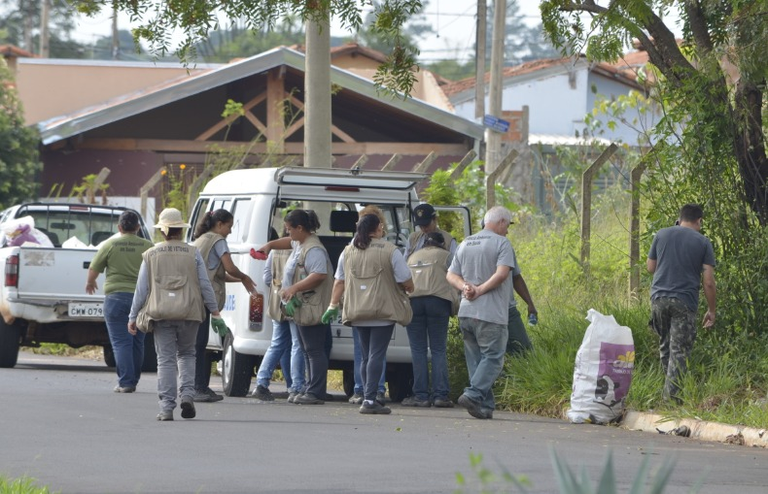 Cuidado: Golpistas aproveitam inspeções da dengue para entrar nas casas e cometer delitos em Araraquara