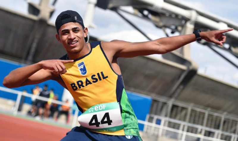 Em Paris, Matheuzinho Lima conquista recorde das Américas