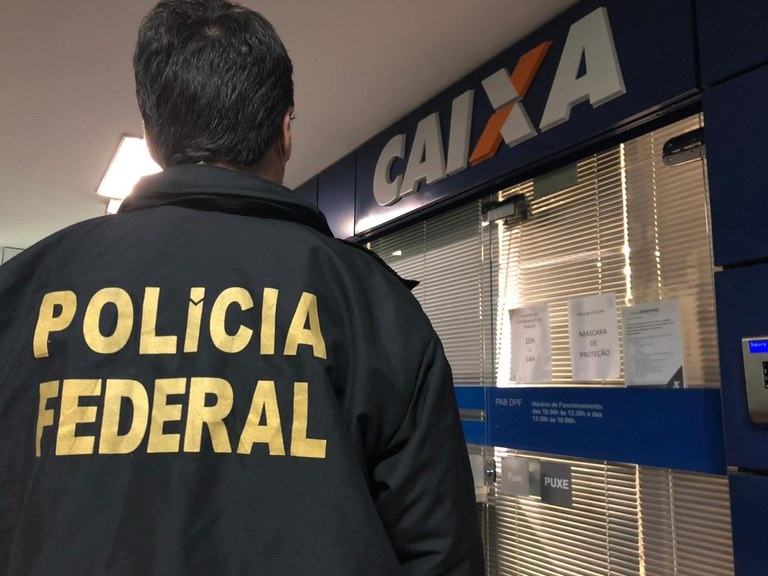 Polícia Federal cumpre mandados contra fraude de Auxílio Emergencial em Araraquara