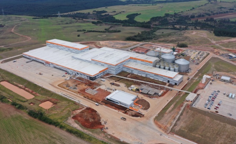 PremieRpet inaugura nova fábrica com investimentos que superam R$ 1,1 bilhão