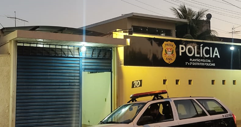 Idosa cai em golpe ao anunciar em site de vendas
