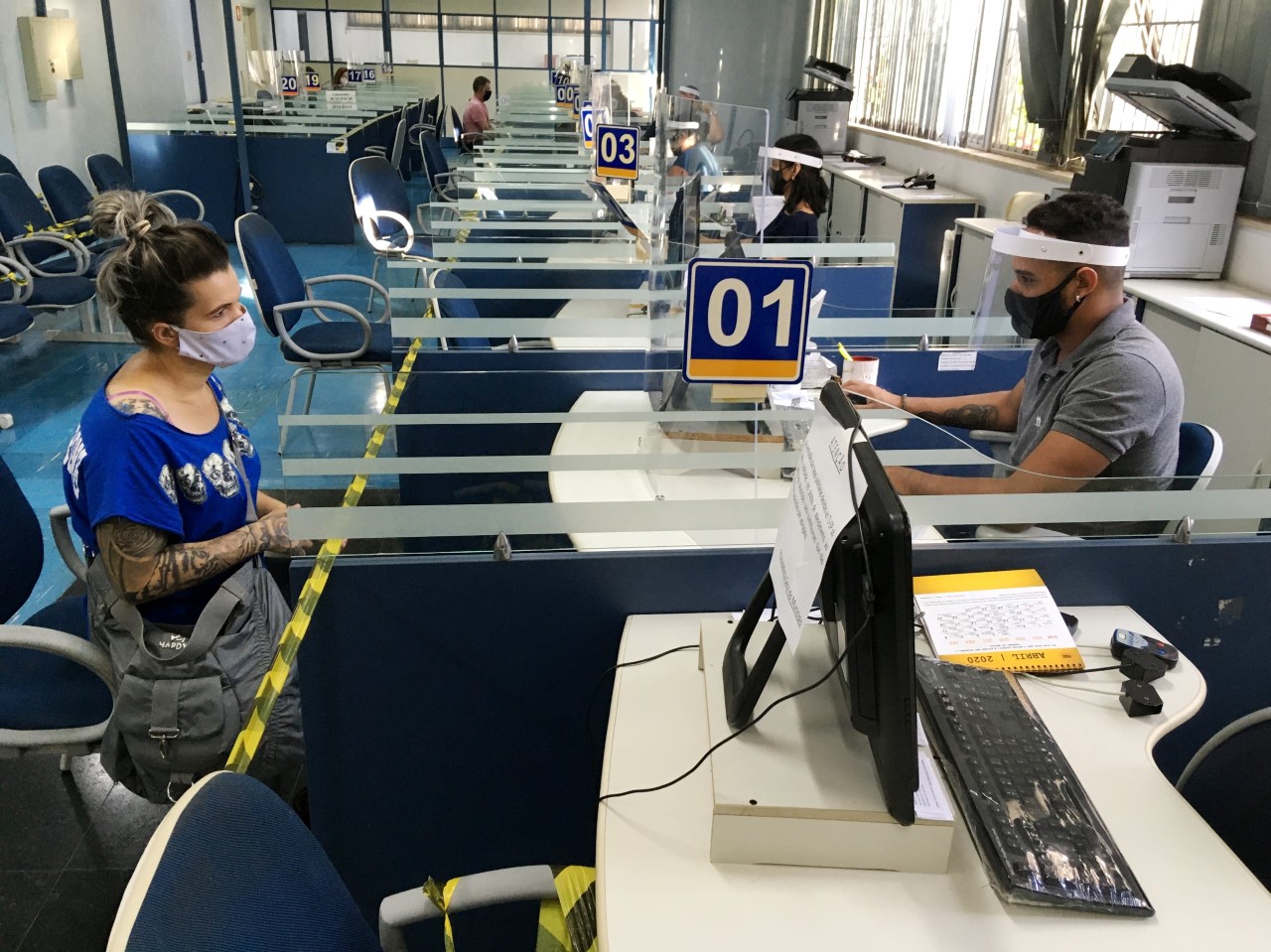 Servidores municipais que atuam no atendimento ao público passarão por testes rápidos