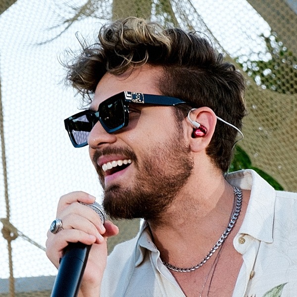 Gustavo Mioto faz show hoje em Gavião Peixoto