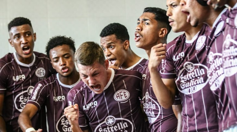 Sub-20 da AFE mantém liderança no Campeonato Paulista