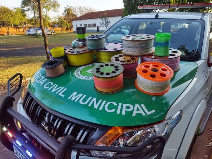 Guarda Municipal apreende linhas de cerol em praça de Araraquara