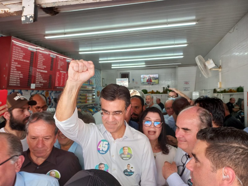 Rodrigo Garcia promete terceira faixa da Washington Luiz em Araraquara
