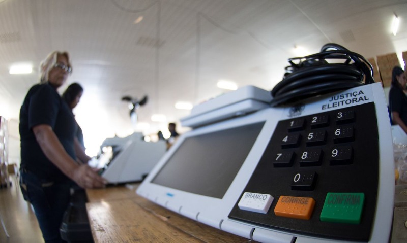 Entenda a diferença entre voto em branco, voto nulo e abstenção
