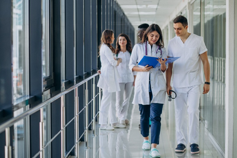 PAT de Araraquara tem cerca de 130 vagas de emprego nesta terça-feira (04); confira as áreas