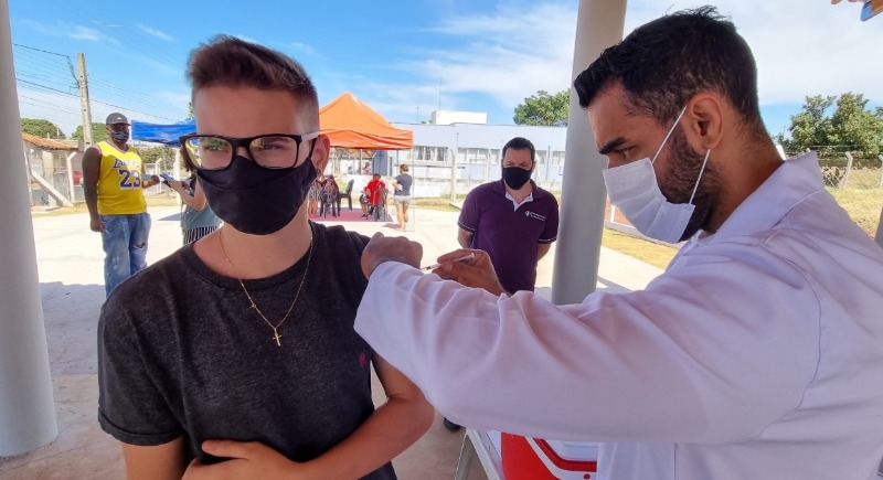 Araraquara anuncia 4ª dose da vacina contra a Covid para pessoas de 18 anos ou mais