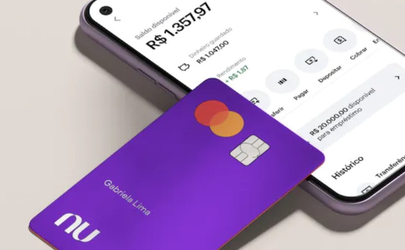 Nubank fica fora do ar e usuários relatam problemas