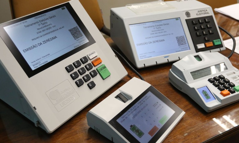 Urnas têm 100% de aprovação em novo teste de integridade, diz TSE