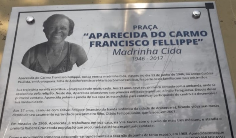 Entidades repudiam ato de racismo religioso com placa de Madrinha Cida