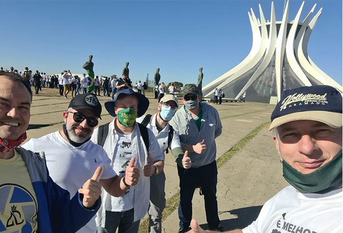 Araraquarenses vão para Brasília participar de manifestação pró-armas