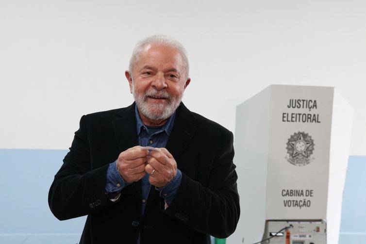 Fim da Apuração: com 100% das urnas totalizadas, Brasil tem novo presidente eleito