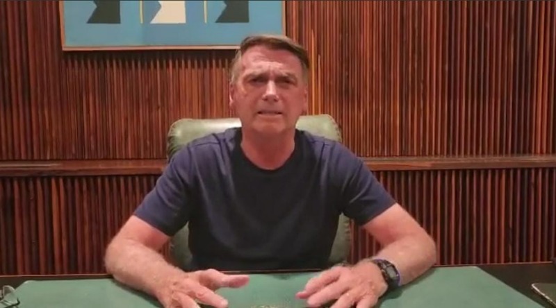 URGENTE: Bolsonaro pede para seus apoiadores desobstruírem rodovias
