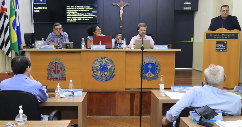 Câmara: vereadores de Araraquara iniciam votação do orçamento de 2023