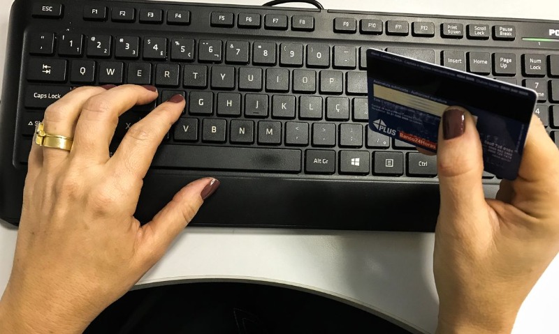 Black Friday: saiba como se proteger contra golpes e fraudes online