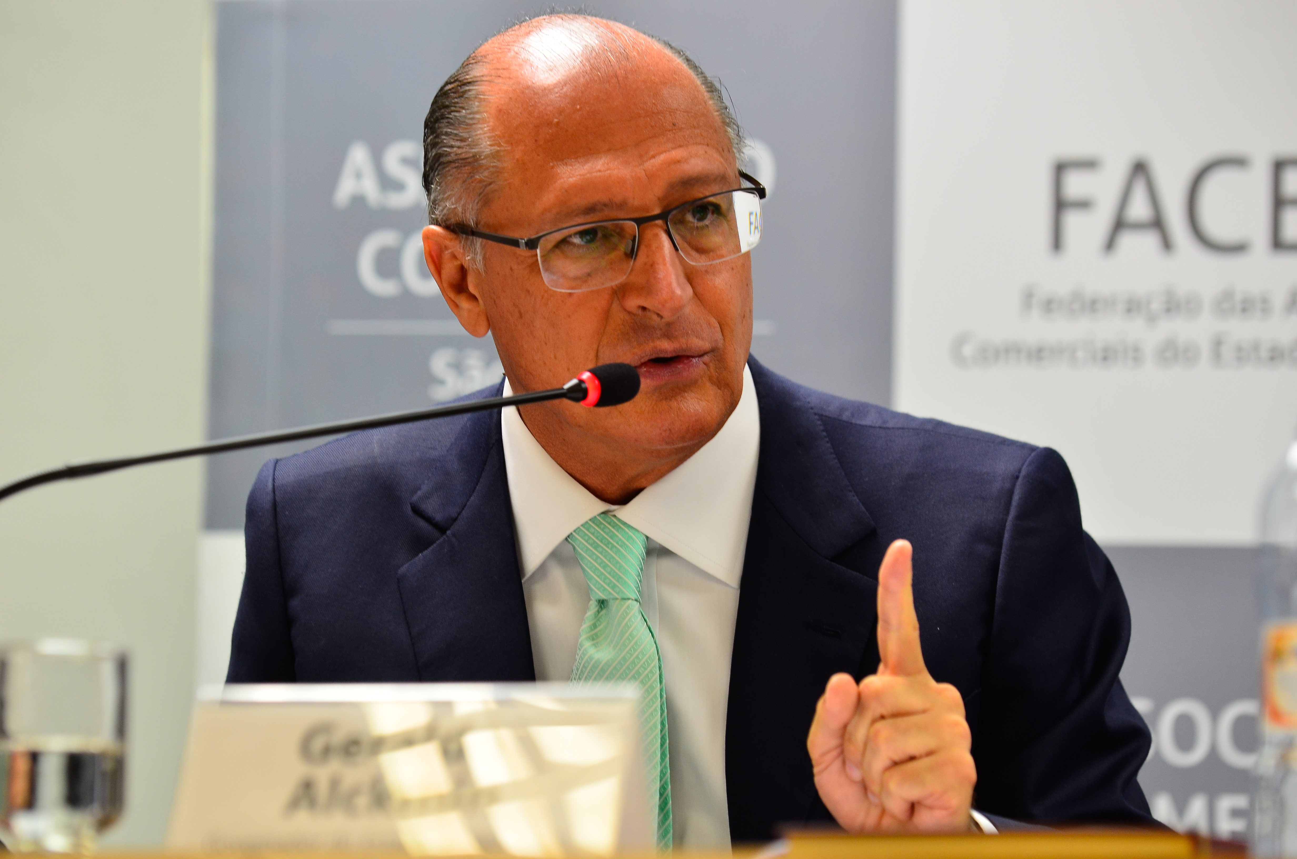 Alckmin é indiciado por suspeita de corrupção e lavagem de dinheiro