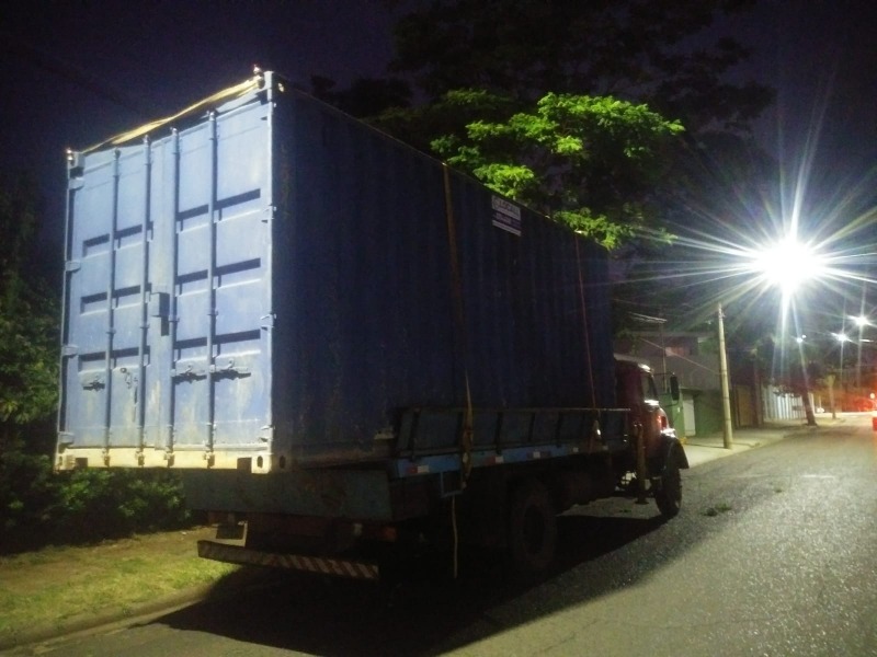 Receptação: homem é preso transportando contêiner em Araraquara