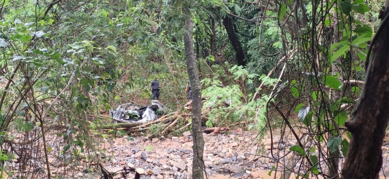 ​Tragédia da 36: Bombeiros continuam buscas por menina desaparecida