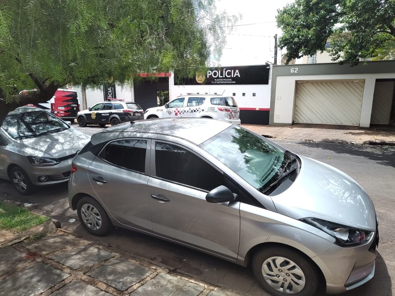 Polícia Militar prende 2 bandidos por roubo a residência em Araraquara