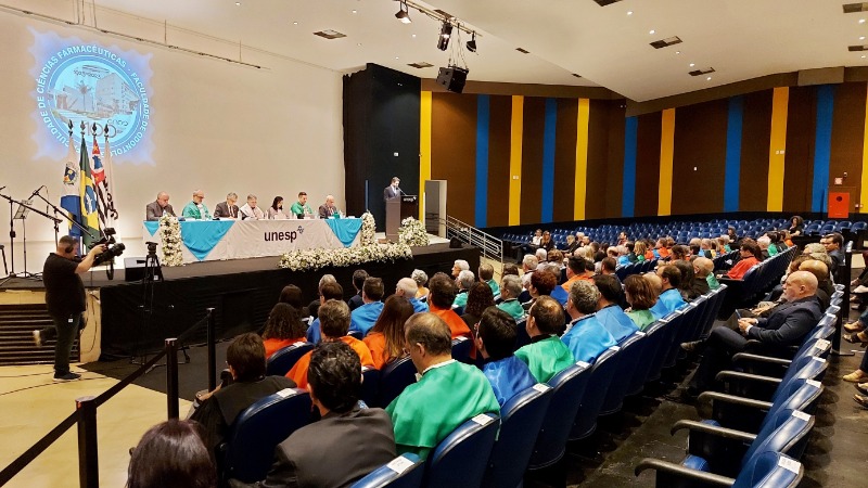 Unesp celebra 100 anos das faculdades de Ciências Farmacêuticas e Odontologia
