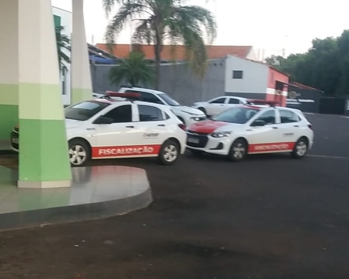 Artesp notifica empresa de ônibus durante fiscalização em Boa Esperança do Sul