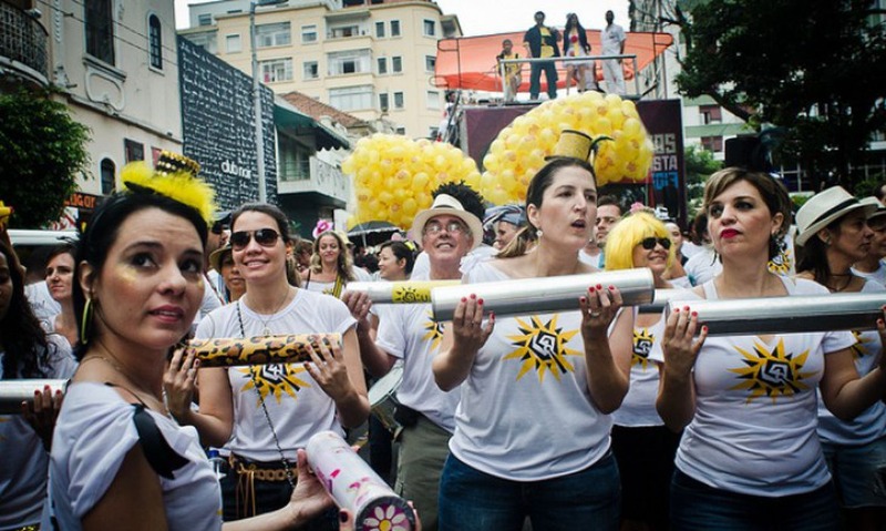 Som alto durante o carnaval: entenda como funciona a Lei do Silêncio