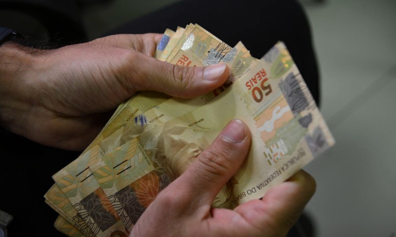Bolsa Família será de R$ 600 e terá valor adicional por filhos de até 18 anos