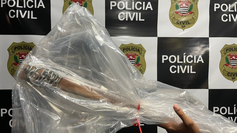Homem é preso pela PM após agredir a ex, filha e amiga em Araraquara