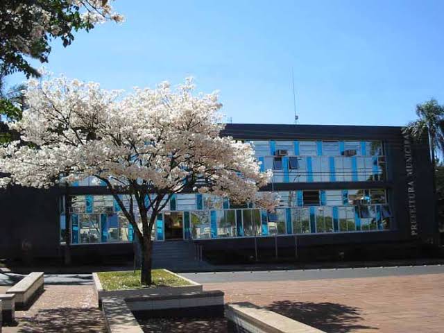 Prefeitura de Américo Brasiliense suspende aulas