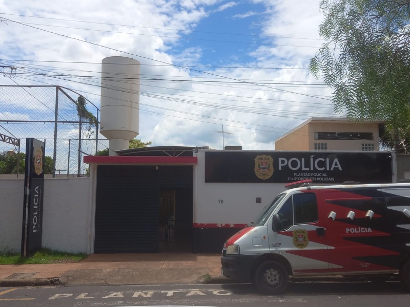 Mulher cai em golpe do carro quebrado em Araraquara; prejuízo de mais de R$ 11 mil