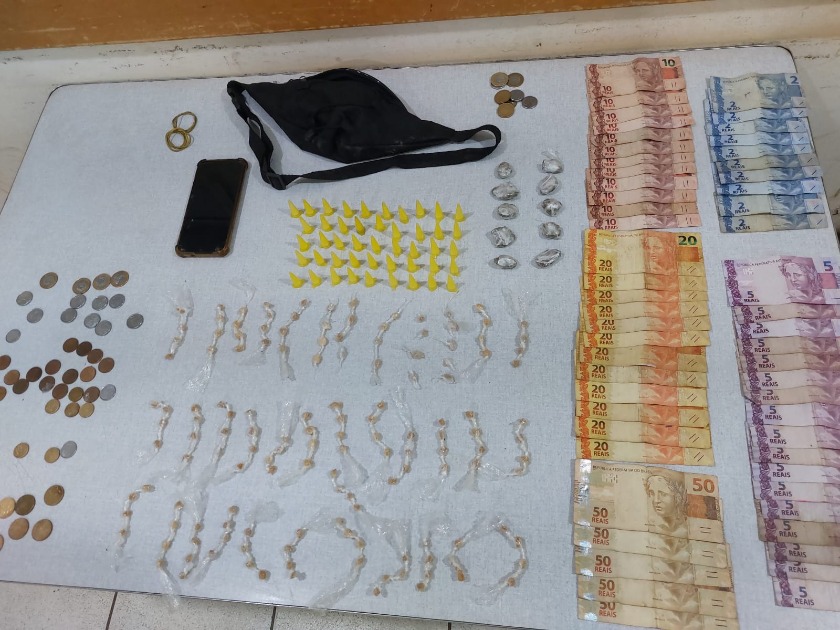 Força Tática apreende menor por tráfico de drogas na Vila Xavier em Araraquara