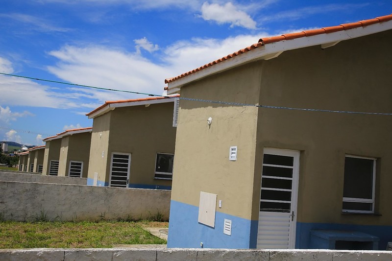 Governador Tarcísio autoriza a construção de quase mil casas em Araraquara