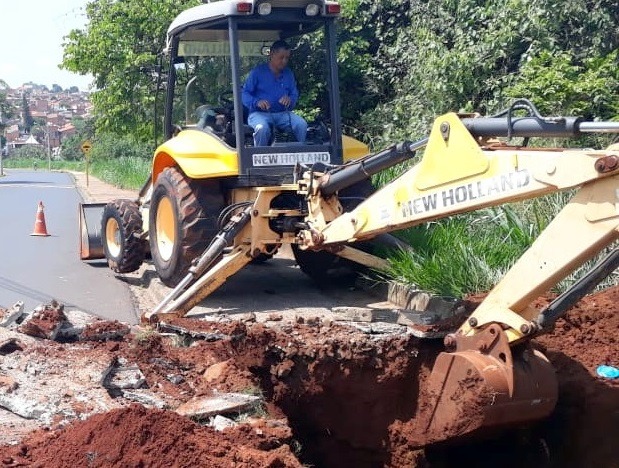 Daae interdita cruzamento no centro de Araraquara; veja o trecho