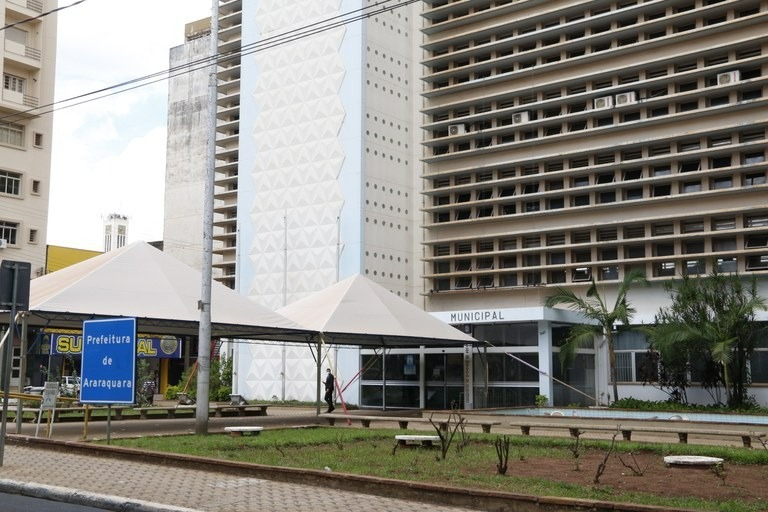 Justiça condena Araraquara por não comunicar casos da Covid-19 em servidores