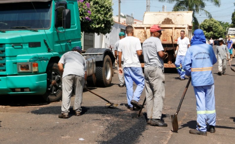 Prefeitura diz que tampou quase 8 mil buracos desde fevereiro em Araraquara