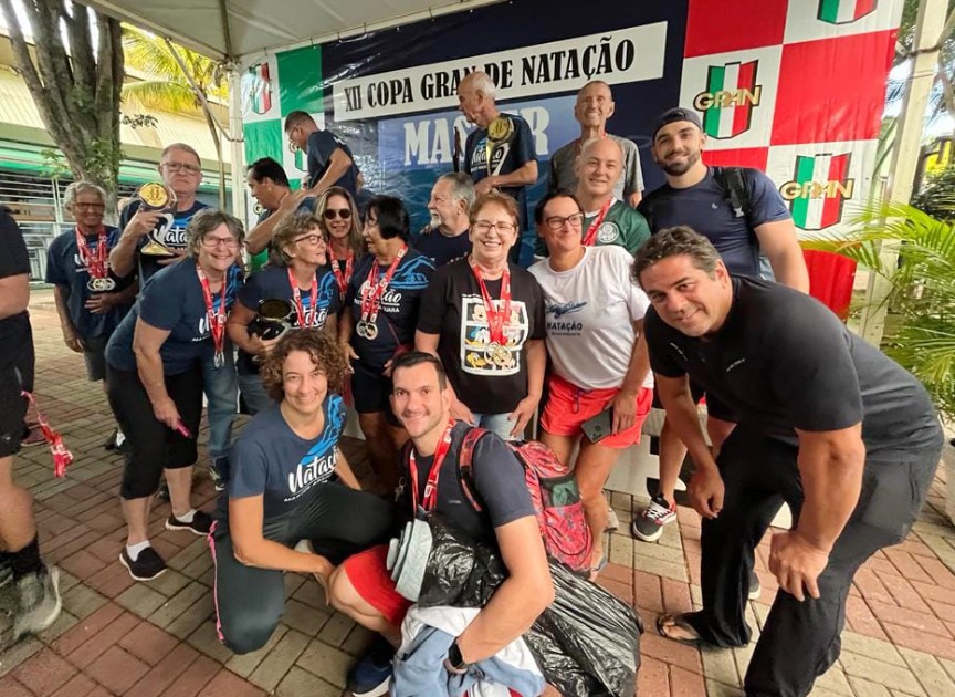 Natação máster de Araraquara é campeã em Limeira