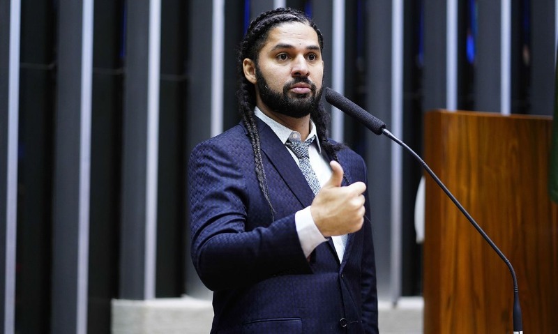 Morre David Miranda, ex-deputado federal, após passar 9 meses na UTI