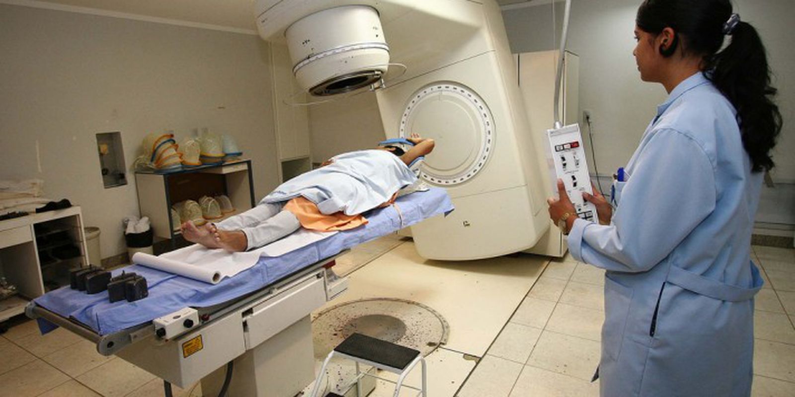 Custo de tratamento de câncer sobe 400% em quatro anos