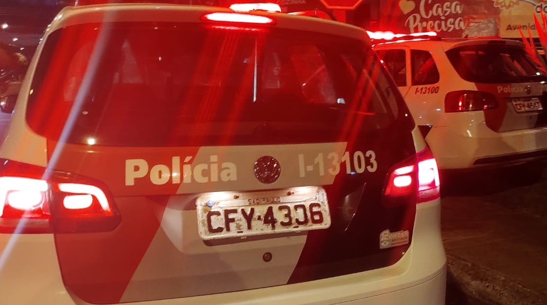 Criminoso é flagrado furtando residência e quase é ‘linchado’ por moradores