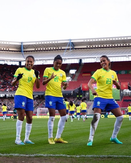 Saiba o funcionamento das repartições públicas durante os jogos da Seleção Feminina na Copa