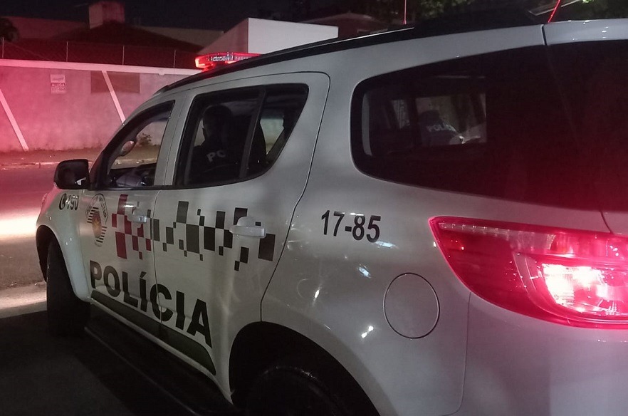 Bando invade casa e rende empresário; filhos foram amarrados