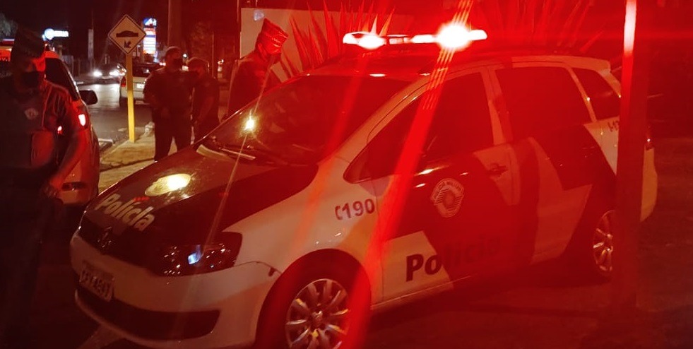 Procurado da justiça é espancado por moradores após abordar criança